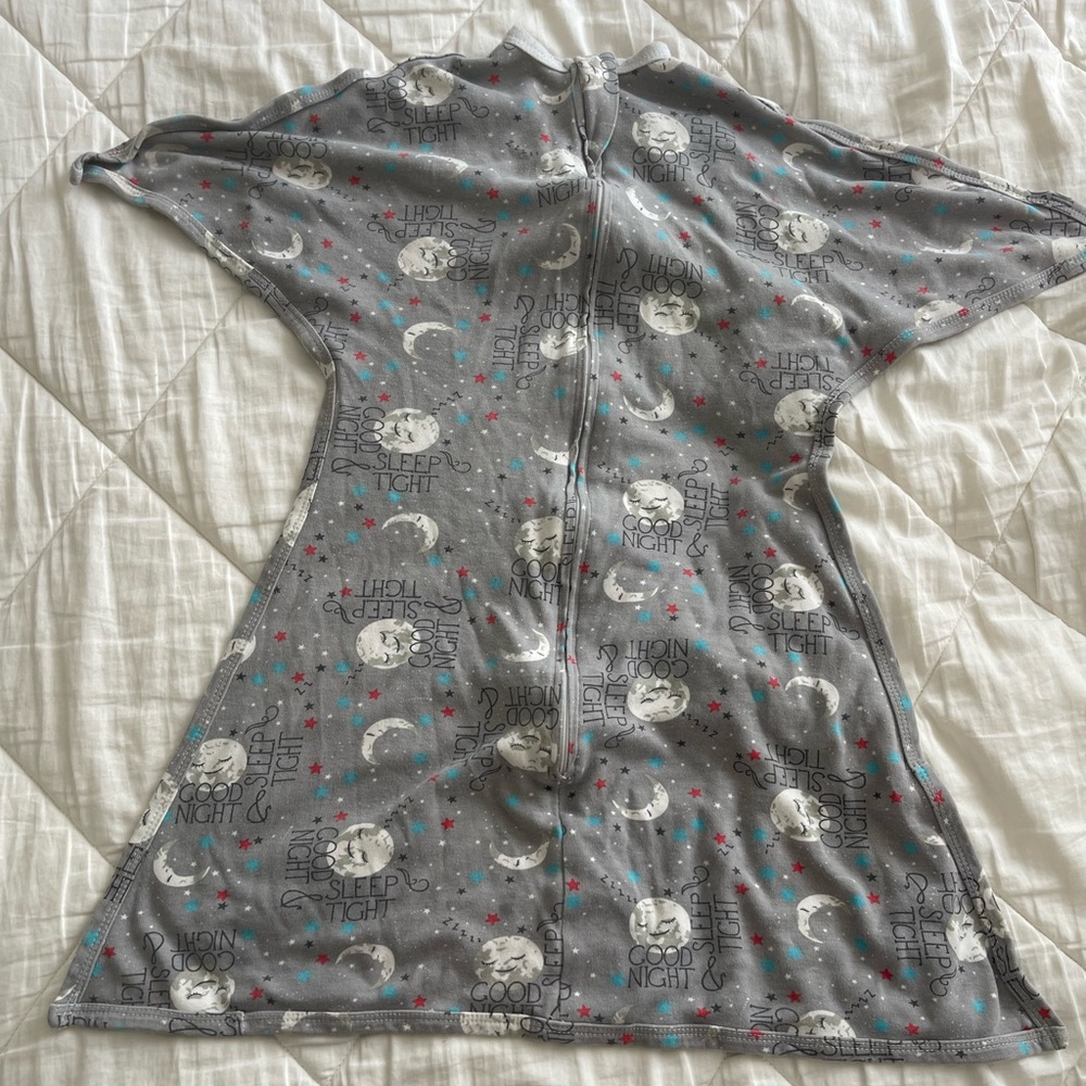 Zipadee Zip medium with Moon and Star Print